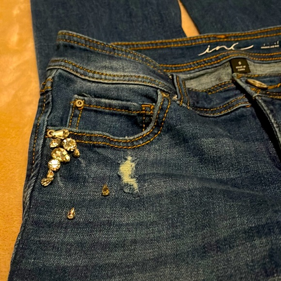 Inc Destroyed Beaded Ankle Jeans Size 0 - Picture 10 of 10